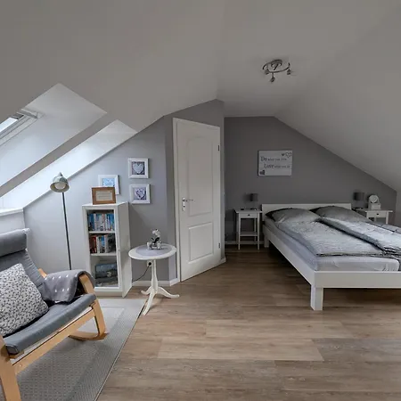 Апартаменты Gaestehaus Gast Блеккеде